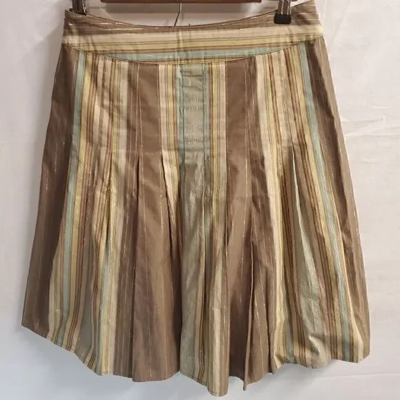 Talbots pleated skirt - Picture 2 of 6